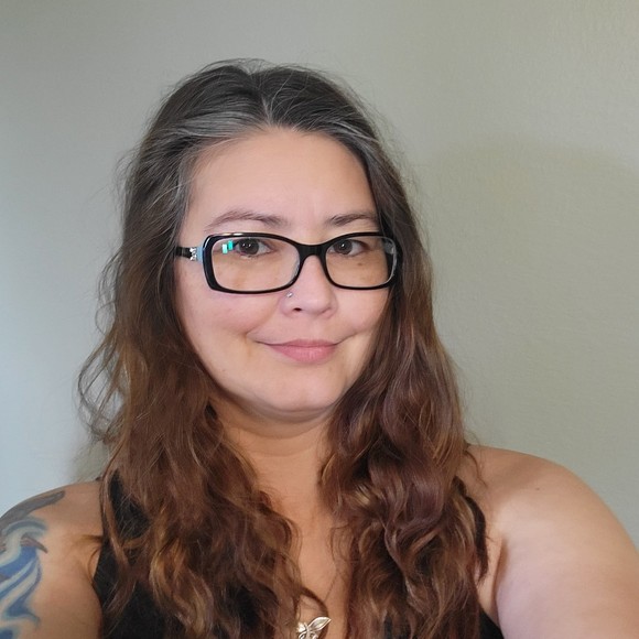 Meet your Posher, Kandy - Picture 1 of 1